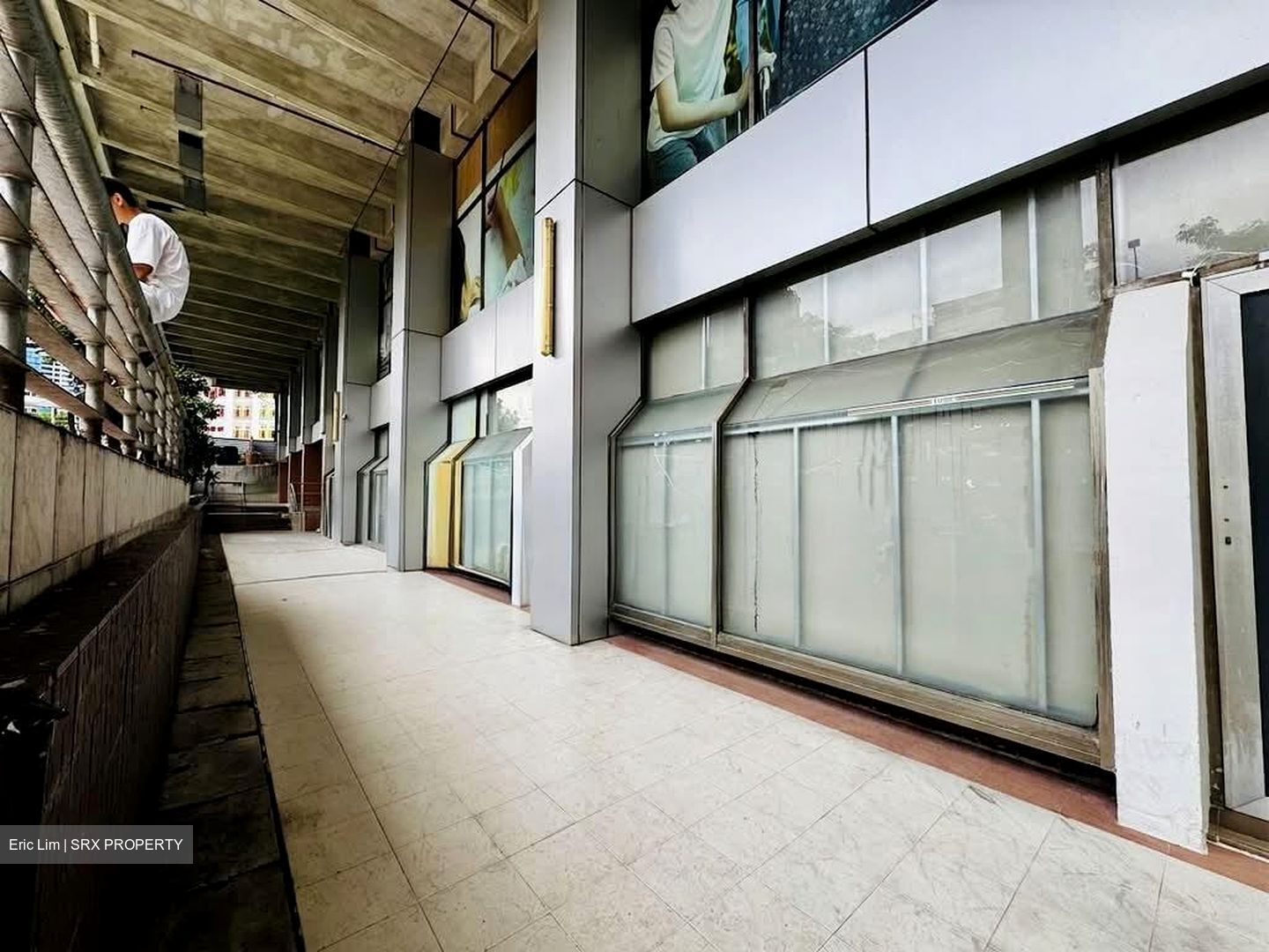 High Street Centre (D6), Office #590474251